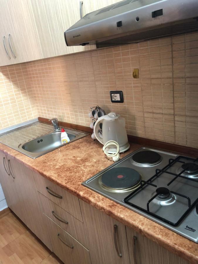 גולם Gazi'S Apartament For Rent מראה חיצוני תמונה