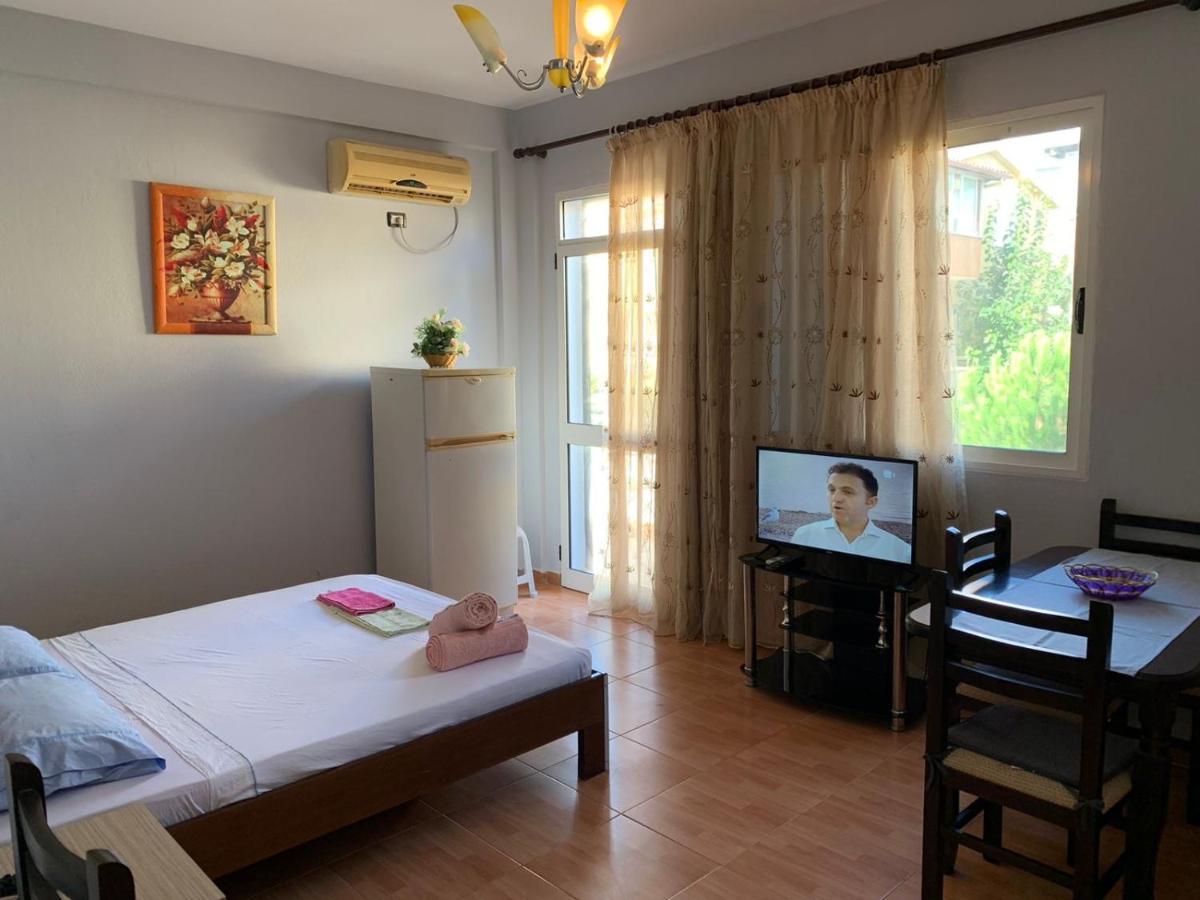 גולם Gazi'S Apartament For Rent מראה חיצוני תמונה