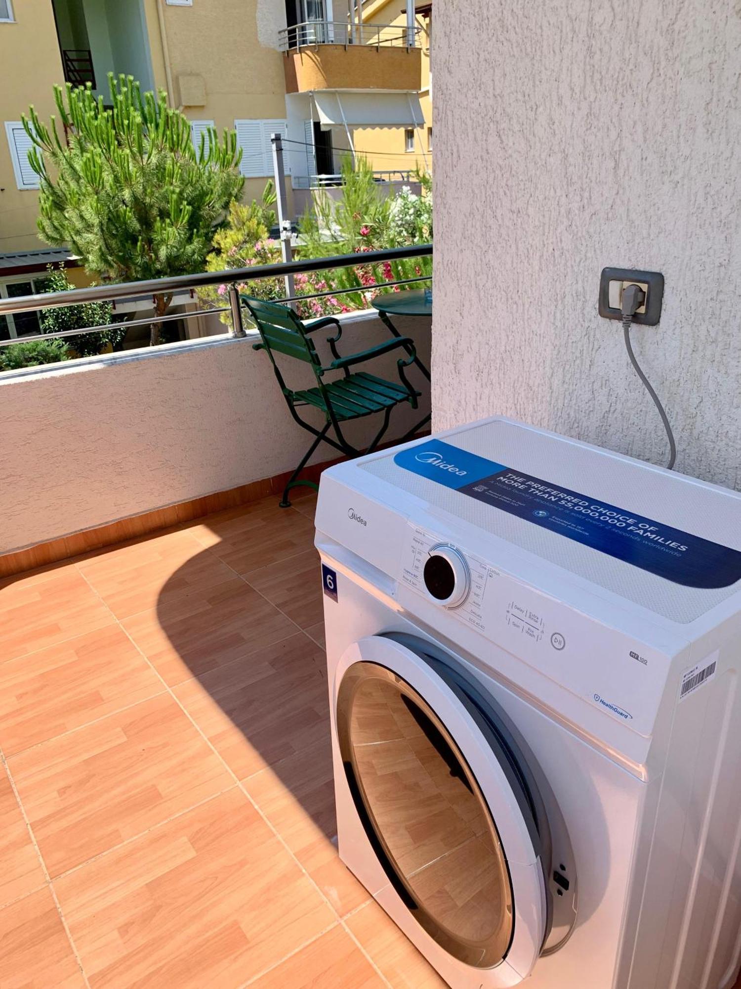 גולם Gazi'S Apartament For Rent מראה חיצוני תמונה